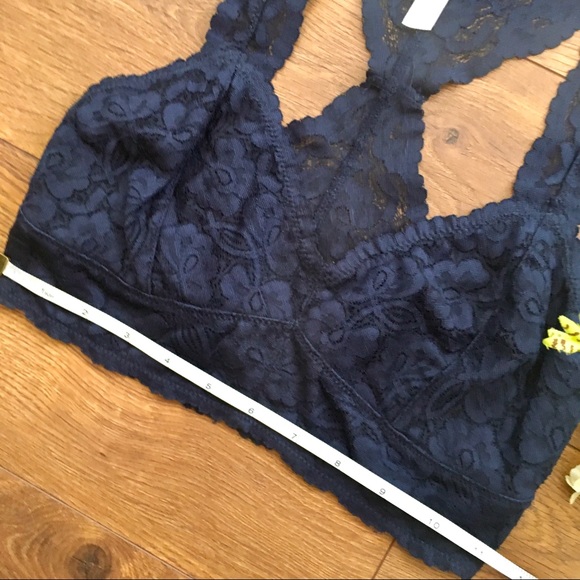 New FREE PEOPLE NAVY RACER BACK BRALETTE - Picture 7 of 7